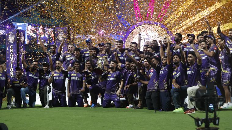 kkr-trophy-ipl-2024